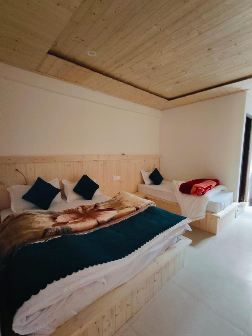 Hotel Geeta Бадринатх Экстерьер фото