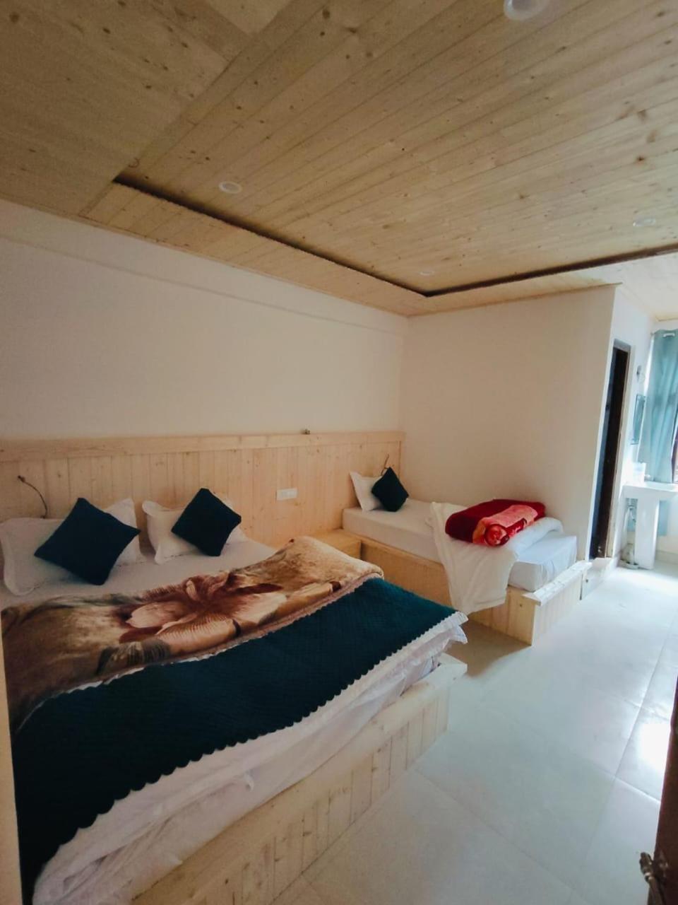 Hotel Geeta Бадринатх Экстерьер фото